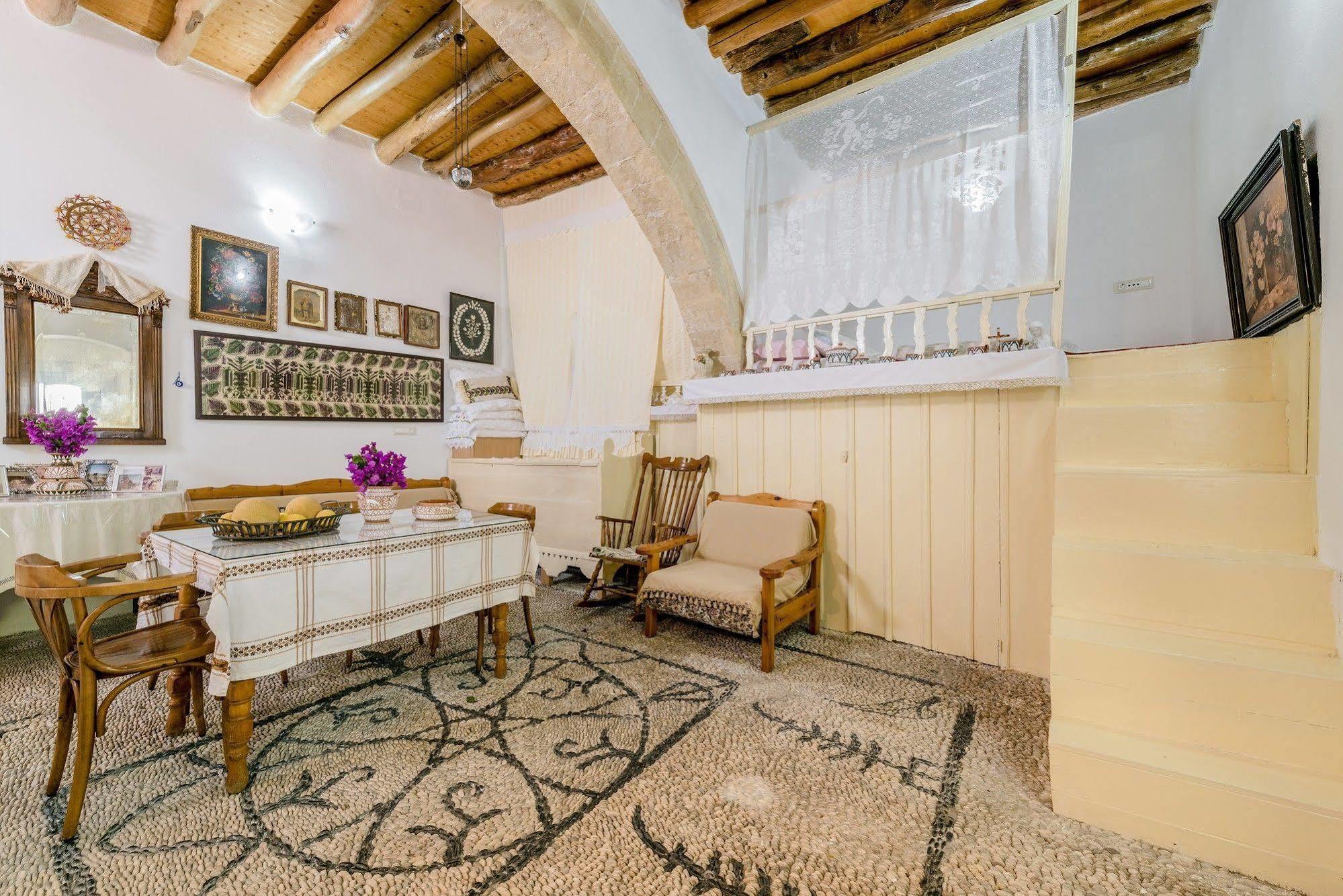Kamariko Traditional House Afantou Ngoại thất bức ảnh